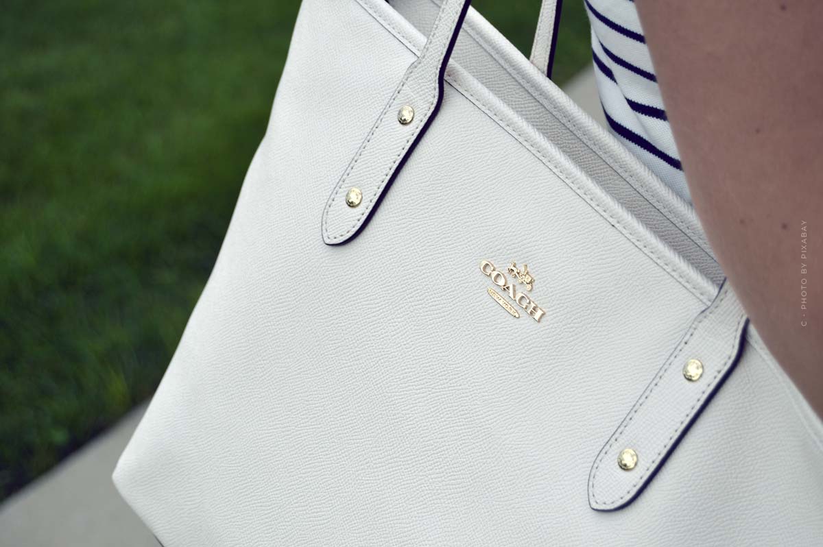 Coach brand: bag, shoulder bag and backpack coach-tasche-handtasche-schultertasche-shopper-luxus-weiss