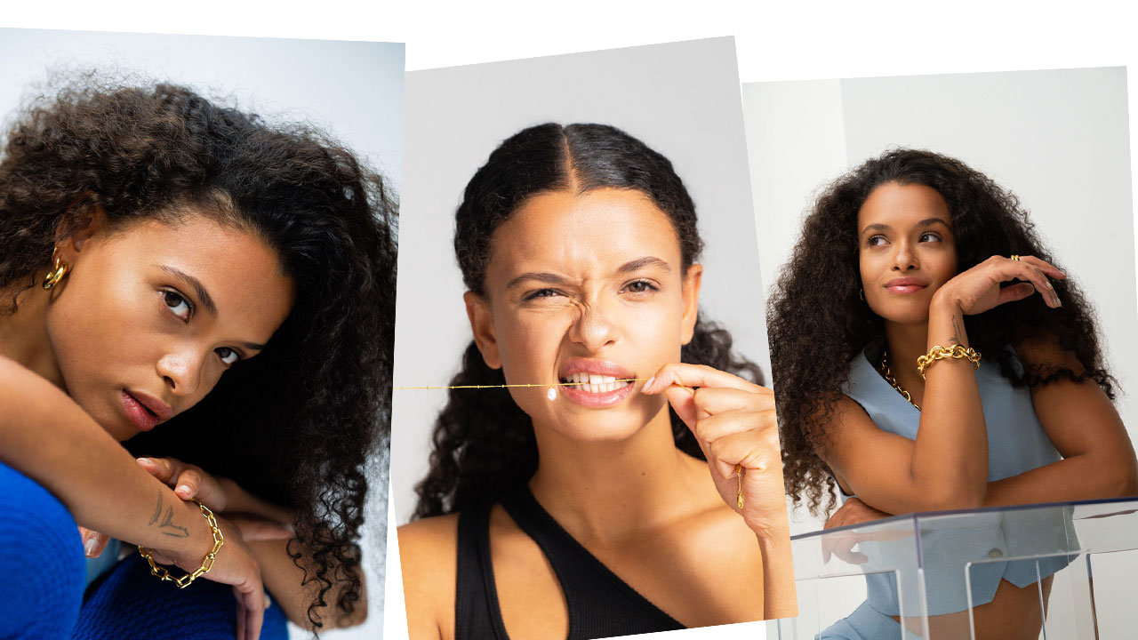 larsson-jennings-campagin-jewelry-model-curly-black-dark-hair-eyes-beauty-face-beautiful-smile-earrings-necklace-blue-outfit-shooting
