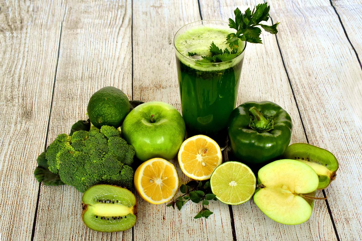 smoothie-diet-gesund-ernährung-diät-obst-gemüse-dash-abnehmen-fitness